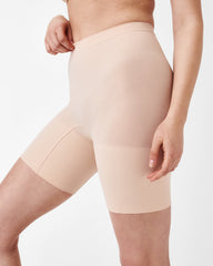 SPANXsculpt™ Seamless Power Mid-Thigh Short | Soft Nude