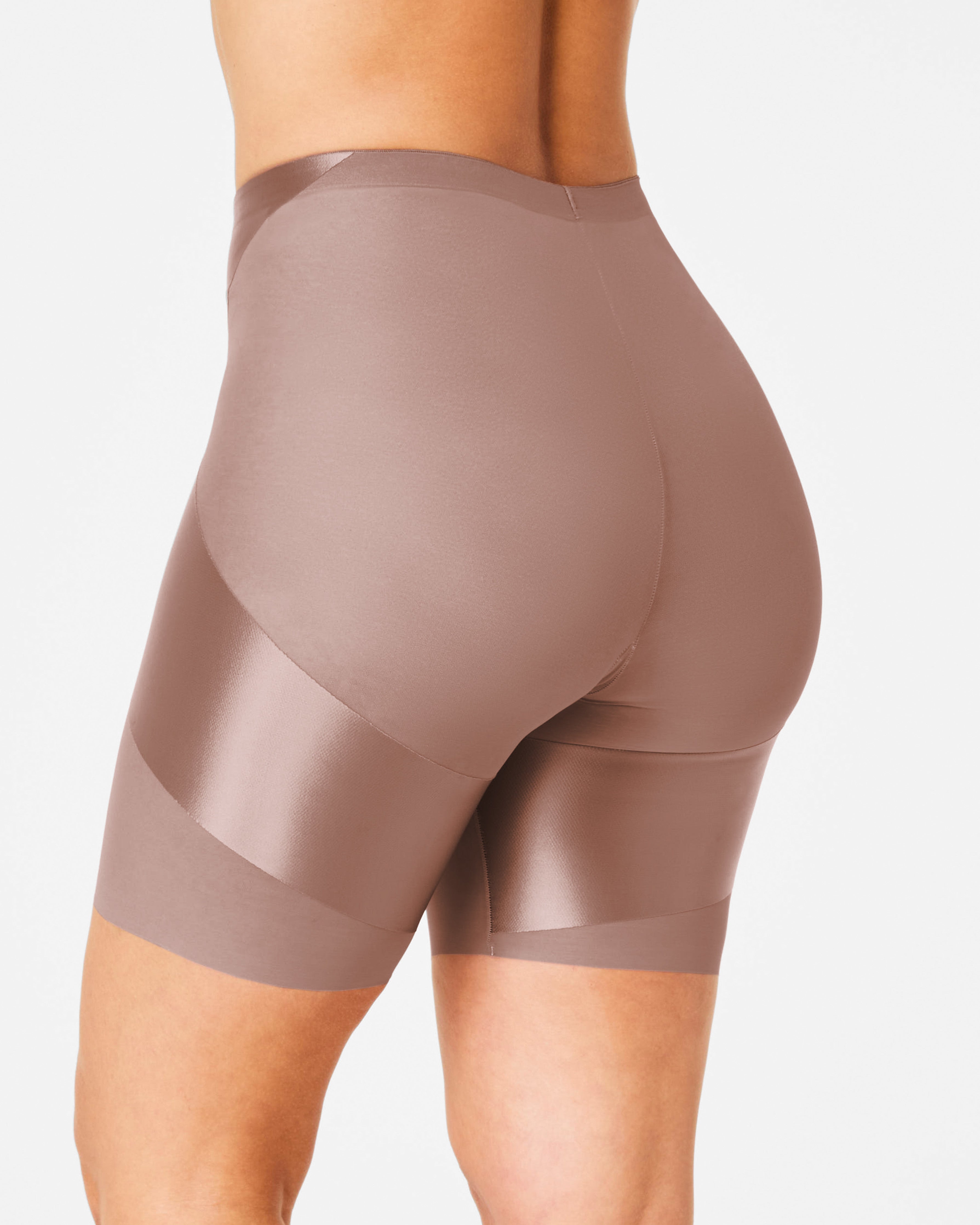 SPANXshape™ Satin-X™ Mid-Thigh Short | Cafe Au Lait
