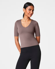 SPANXsmooth™ Jersey V-Neck Tee | Smoke