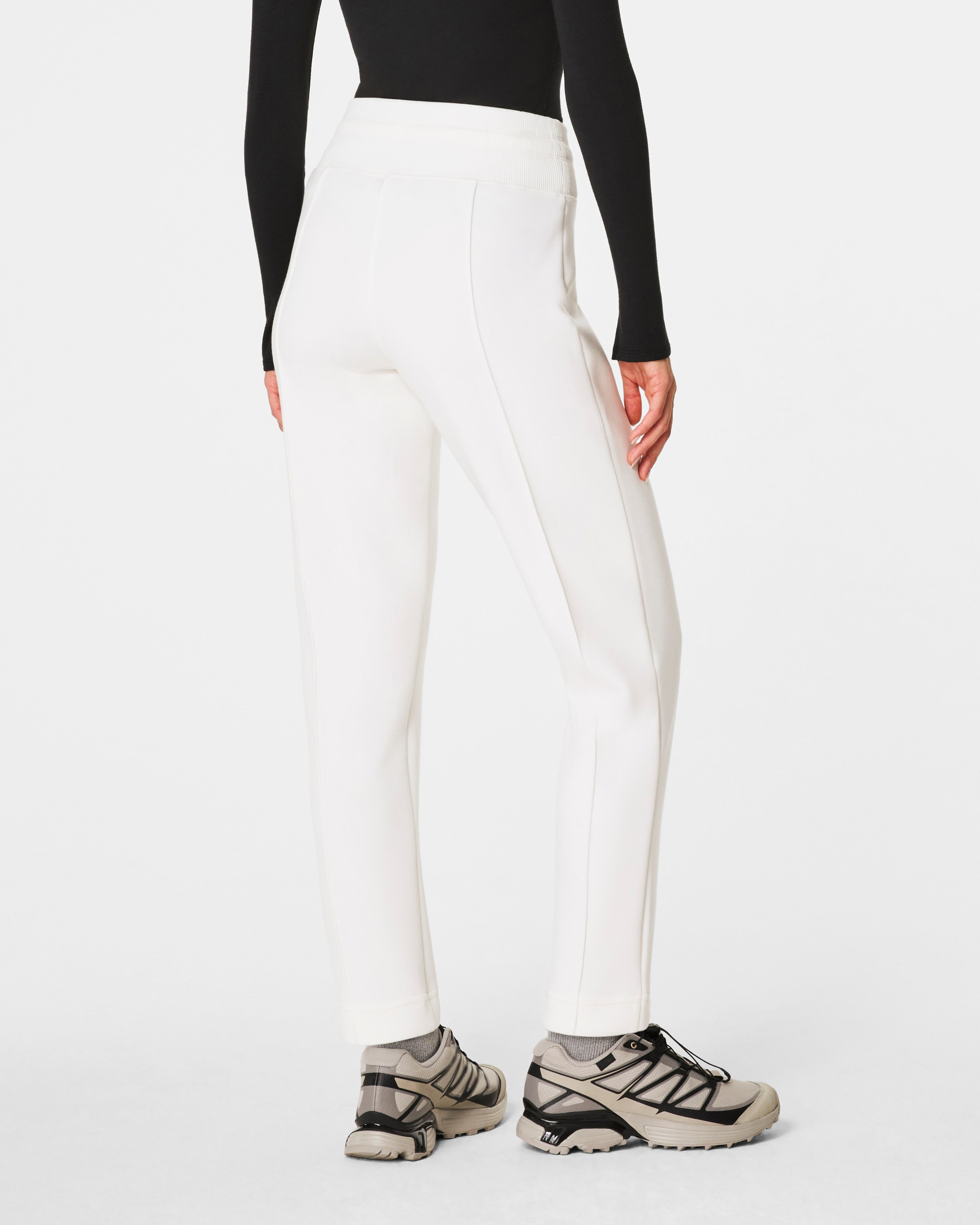 SPANX AirEssentials® Luxe Tapered Pant | Powder