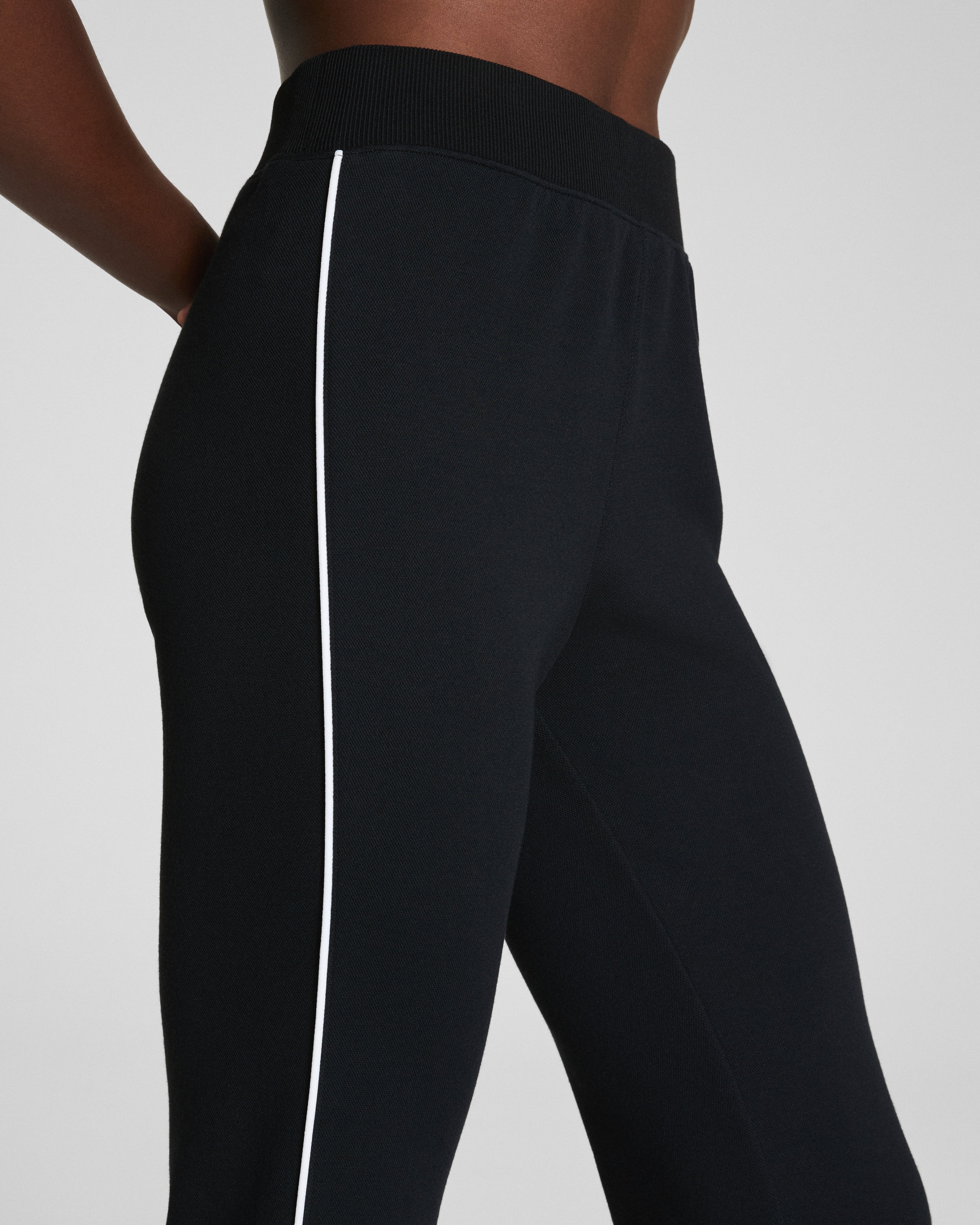SPANX AirEssentials® Pique Flare Pant | Very Black