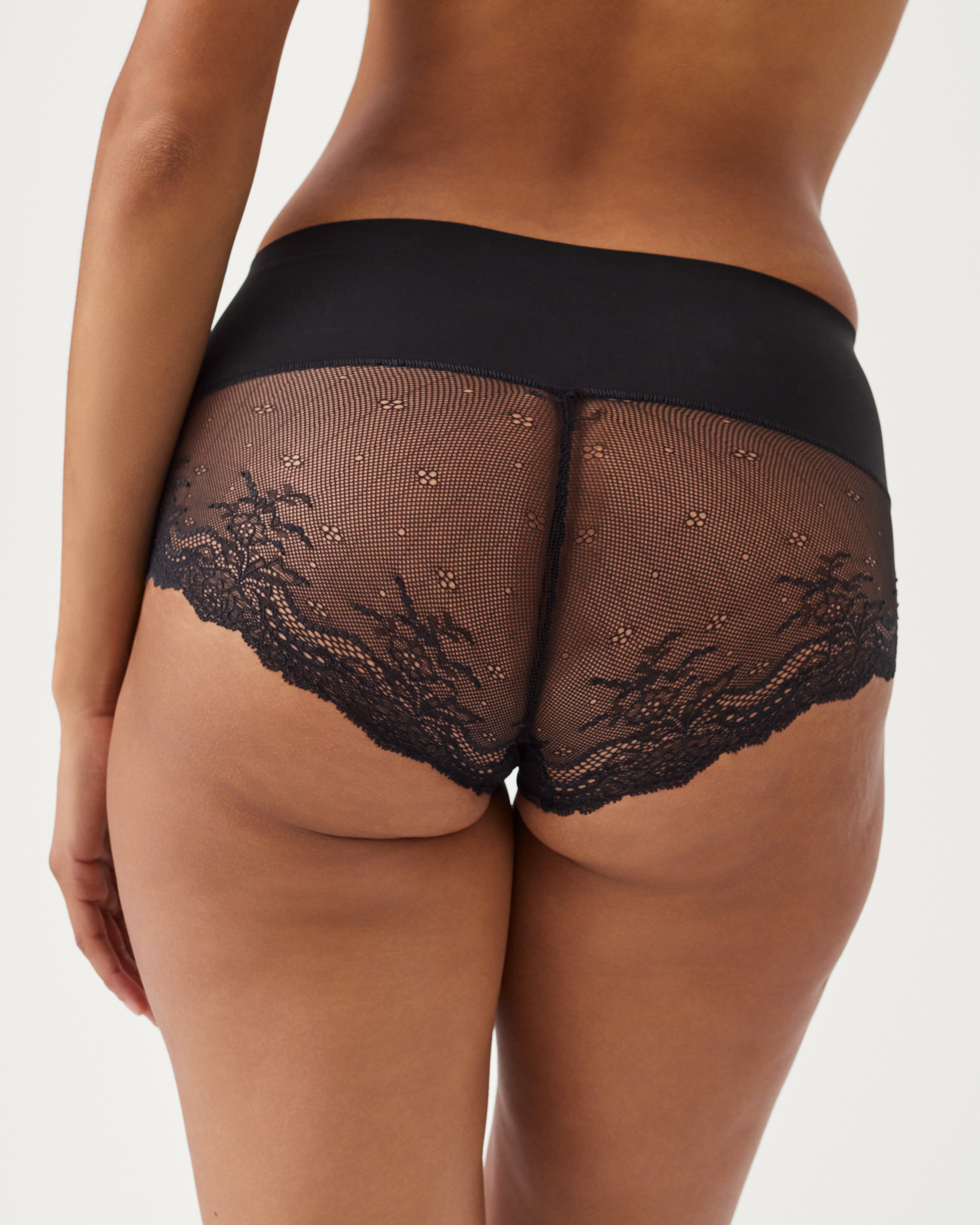 SPANXsupersmooth™ Undie-tectable® Lace Hi-Hipster | Very Black